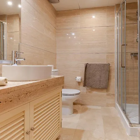 شقة Newly Renovated With Amazing View *
